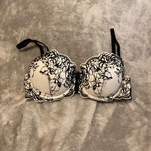Lace bra